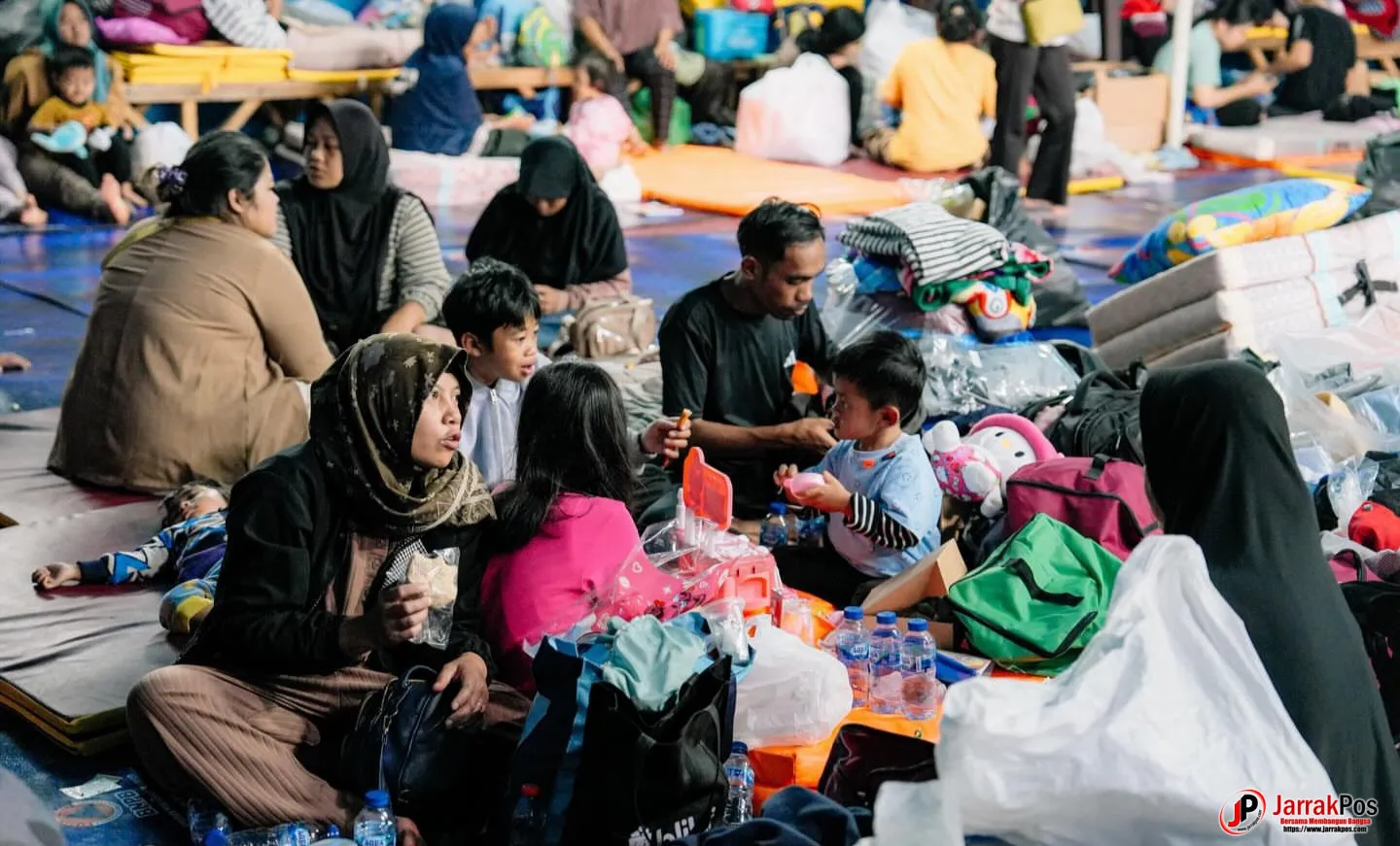 Relokasi Belum Terwujud, Bupati Bandung Barat Pastikan 32 KK Korban Longsor Cisarua Tetap Punya Hunian Relokasi Belum Terwujud, Bupati Bandung Barat Pastikan 32 KK Korban Longsor Cisarua Tetap Punya Hunian