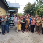 Usman Husin Serahkan Traktor Roda Empat untuk Petani Bawang Oesao, Bantuan Aspirasi Pertama yang Diterima Petani