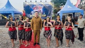 Tampil Perdana di Festival Budaya Tode Kisar, Enam Siswi SMA Tim S3 Bermimpi Tembus Panggung Besar