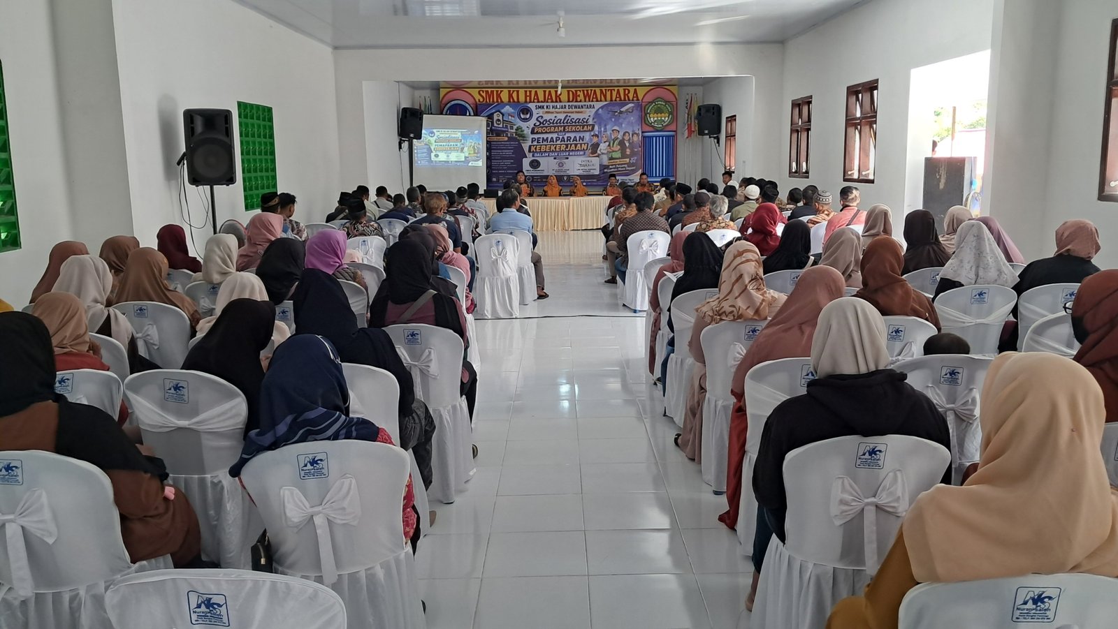 SMK Kihajar Dewantara Ponorogo Perkuat Link and Match, Gandeng Tiga Mitra Strategis Buka Peluang Karier Global