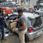 Niat Beli Bakso, Mobil Parkir di Pinggir Jalan Alami Pencurian Pecah Kaca