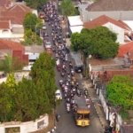 Lolos Liga 3, Ribuan Warga Sambut Kedatangan PESIK Kuningan