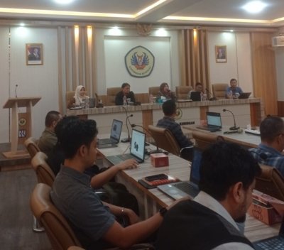 30 Dosen “UNIKU” Ikuti Pelatihan Penulisan Artikel ” Paper Camp”