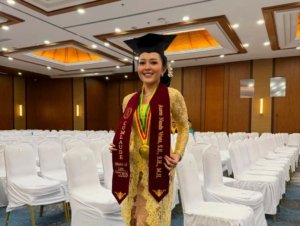 Gen Z Demokrat Ukir Prestasi, Auren Nanda Vrista Lulus Cumlaude Lewat Tesis Perlindungan Hak Atas Merek