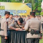 Bukan Sekadar Seremoni: Polresta Cirebon Rayakan Transisi Kepemimpinan dengan Nuansa Kekeluargaan dan Apresiasi Tulus
