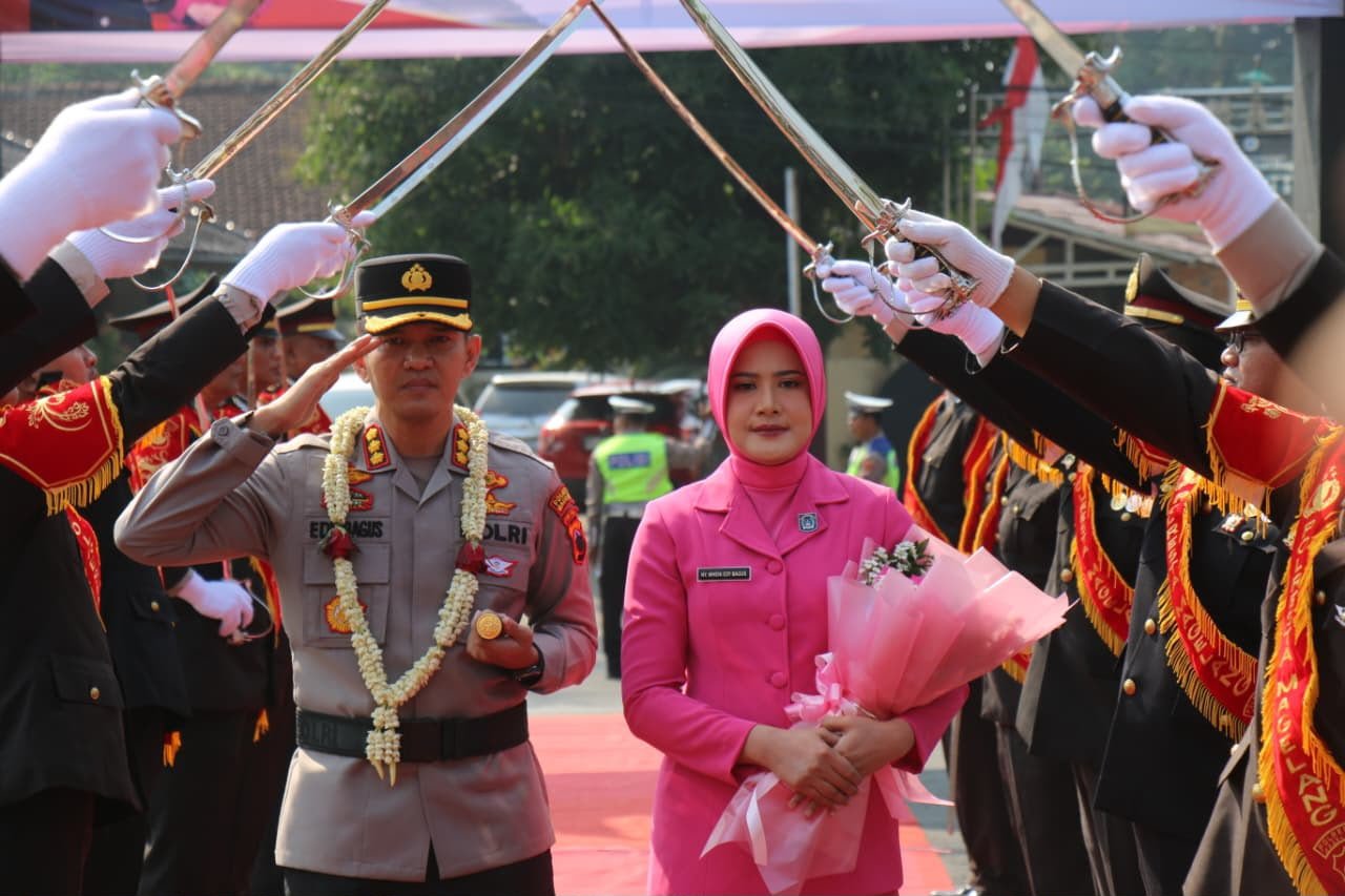 Polresta Magelang saat ini punya Kapolres Baru Polresta Magelang saat ini punya Kapolres Baru