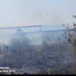 Angin Kencang Picu Api Membesar, Kebakaran Lahan 1,5 Hektar di Samping PT Seyang Active Wear Berhasil Dipadamkan