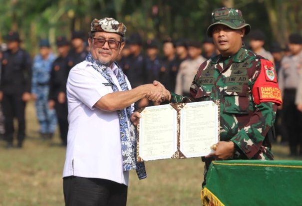 Bupati Imron Buka TMMD ke-129, Dorong Percepatan Pembangunan Desa Luwung Kencana Bupati Imron Buka TMMD ke-129, Dorong Percepatan Pembangunan Desa Luwung Kencana