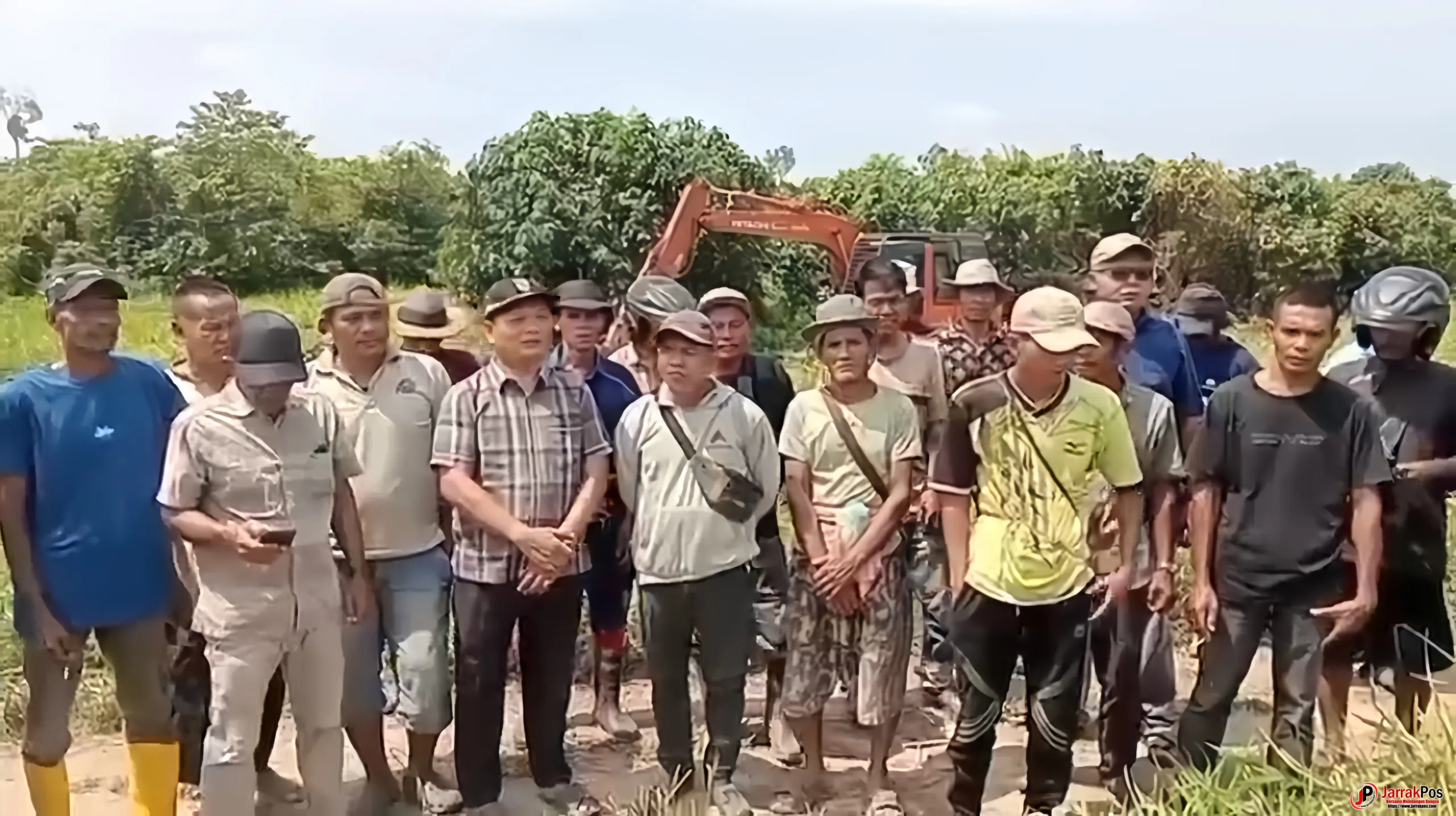 PT Alis Diduga Garap Lahan Warga Rundeng, Warga Minta Perlindungan Dari Presiden PT Alis Diduga Garap Lahan Warga Rundeng, Warga Minta Perlindungan Dari Presiden
