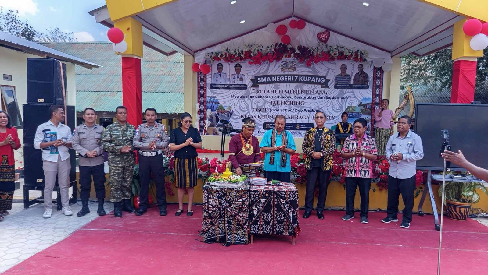 HUT ke-30, SMAN 7 Kupang Menenun Asa Lewat Karya, Karakter dan Talenta HUT ke-30, SMAN 7 Kupang Menenun Asa Lewat Karya, Karakter dan Talenta