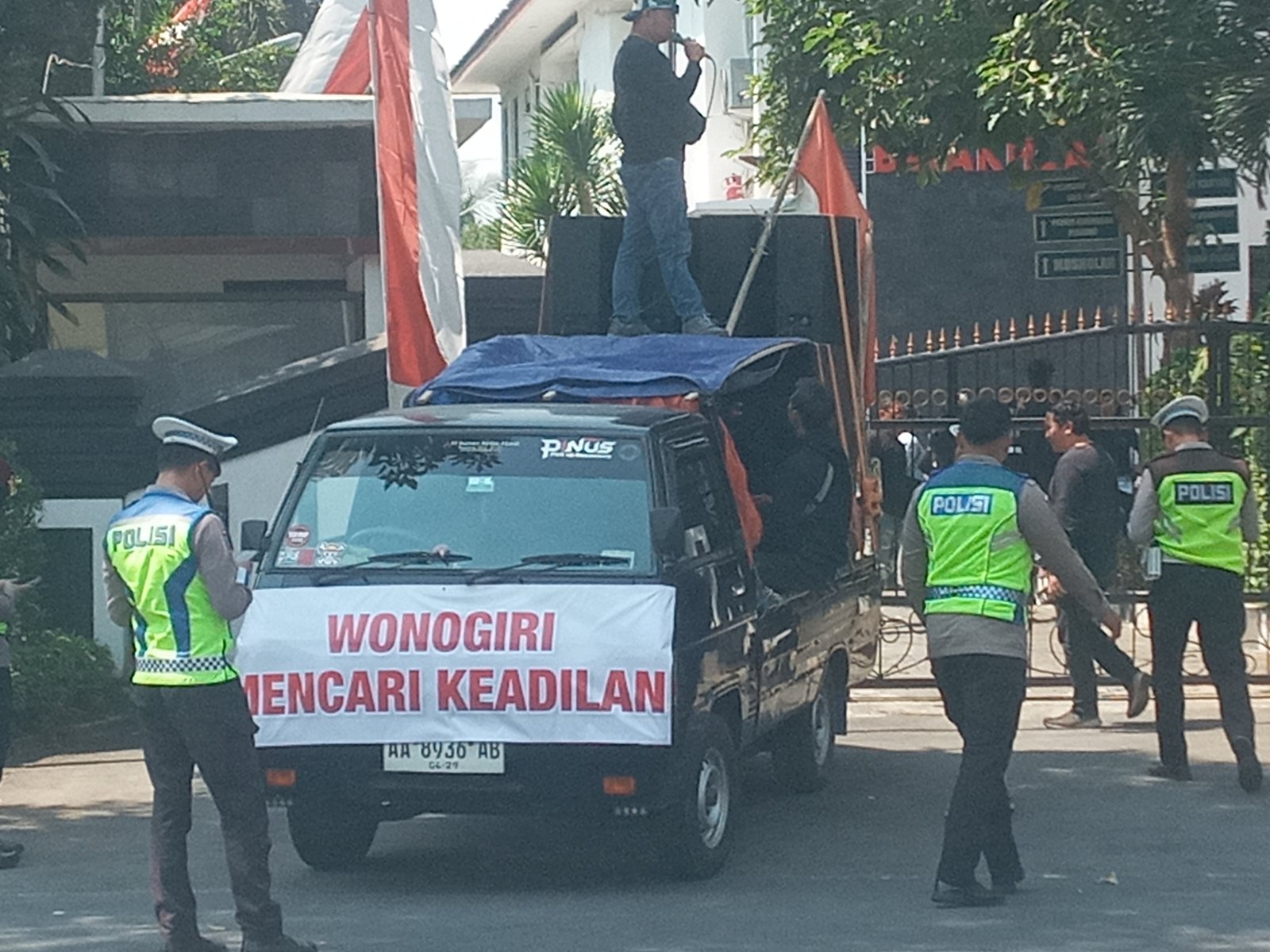 Warga Desa Wonogiri Kabupaten Magelang Minta Kejari Selesaikan Kasus Kades Wonogiri