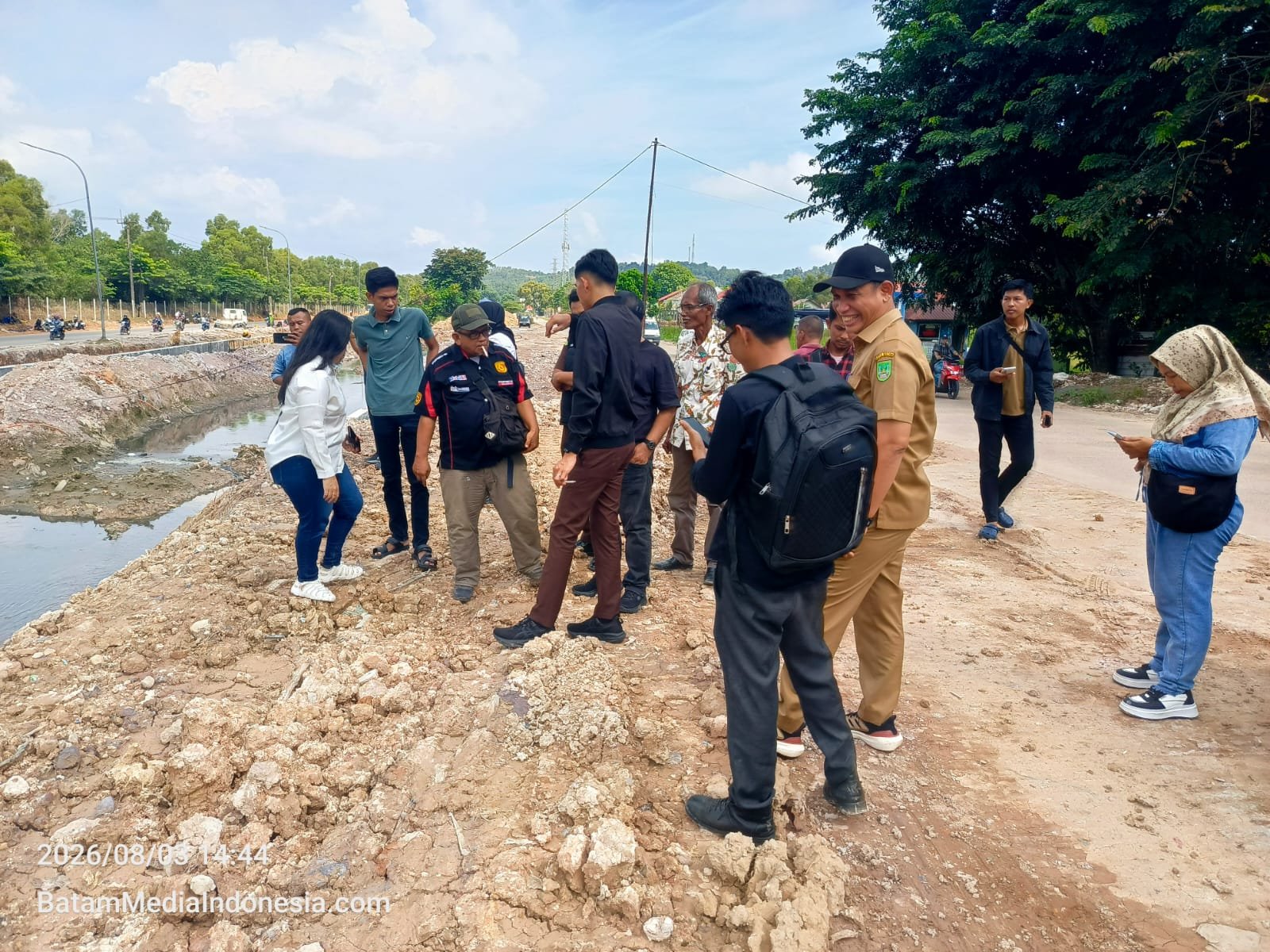 Kejari Batam di Minta Mengungkap Pemilik Pipa Tak Bertuan di Sei Beduk 