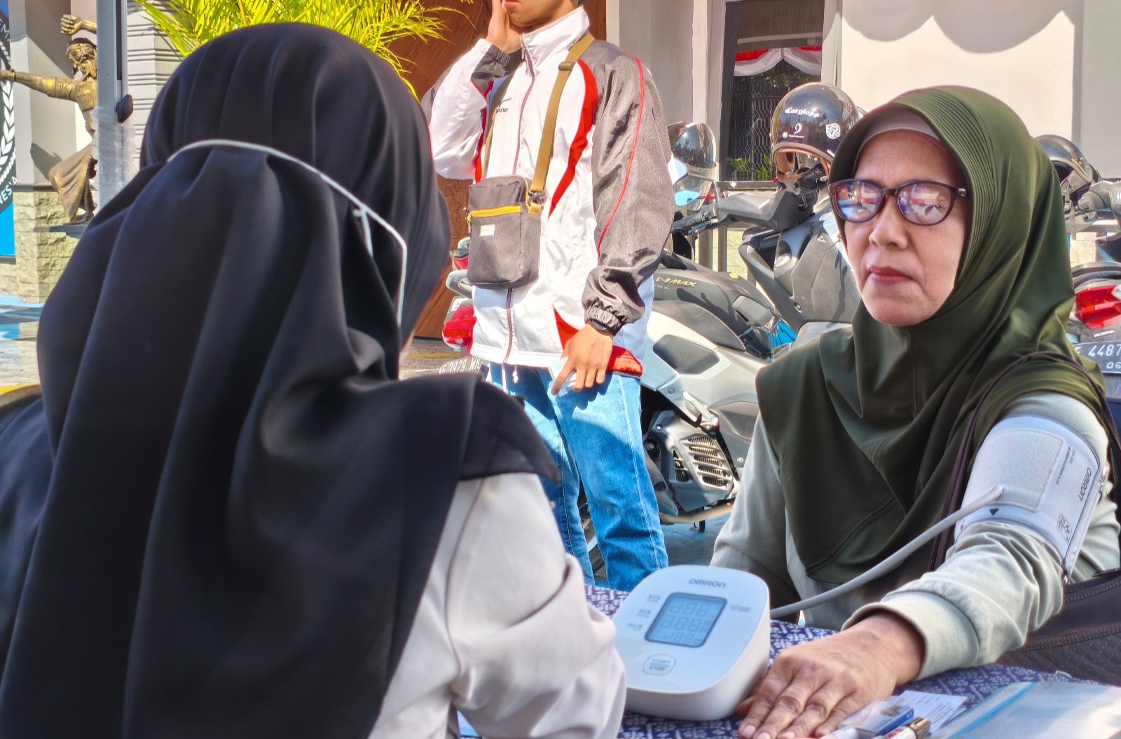 Sambut HUT RI Ke-81, Rutan Ponorogo Berikan Layanan Cek Kesehatan Gratis untuk Masyarakat dan Keluarga Warga Binaan Sambut HUT RI Ke-81, Rutan Ponorogo Berikan Layanan Cek Kesehatan Gratis untuk Masyarakat dan Keluarga Warga Binaan