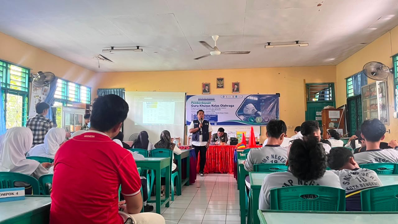 Delapan Pertemuan Pengabdian Universitas Bengkulu Tingkatkan Kompetensi Guru Kelas Olahraga melalui Aplikasi BadVision Berbasis VIS Delapan Pertemuan Pengabdian Universitas Bengkulu Tingkatkan Kompetensi Guru Kelas Olahraga melalui Aplikasi BadVision Berbasis VIS