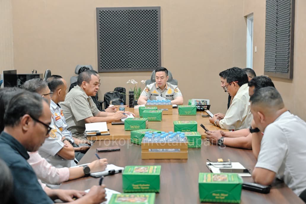 Wali Kota Kupang Turun Langsung! Pangkalan Nakal dan Oknum Penimbun Jadi Sorotan Wali Kota Kupang Turun Langsung! Pangkalan Nakal dan Oknum Penimbun Jadi Sorotan
