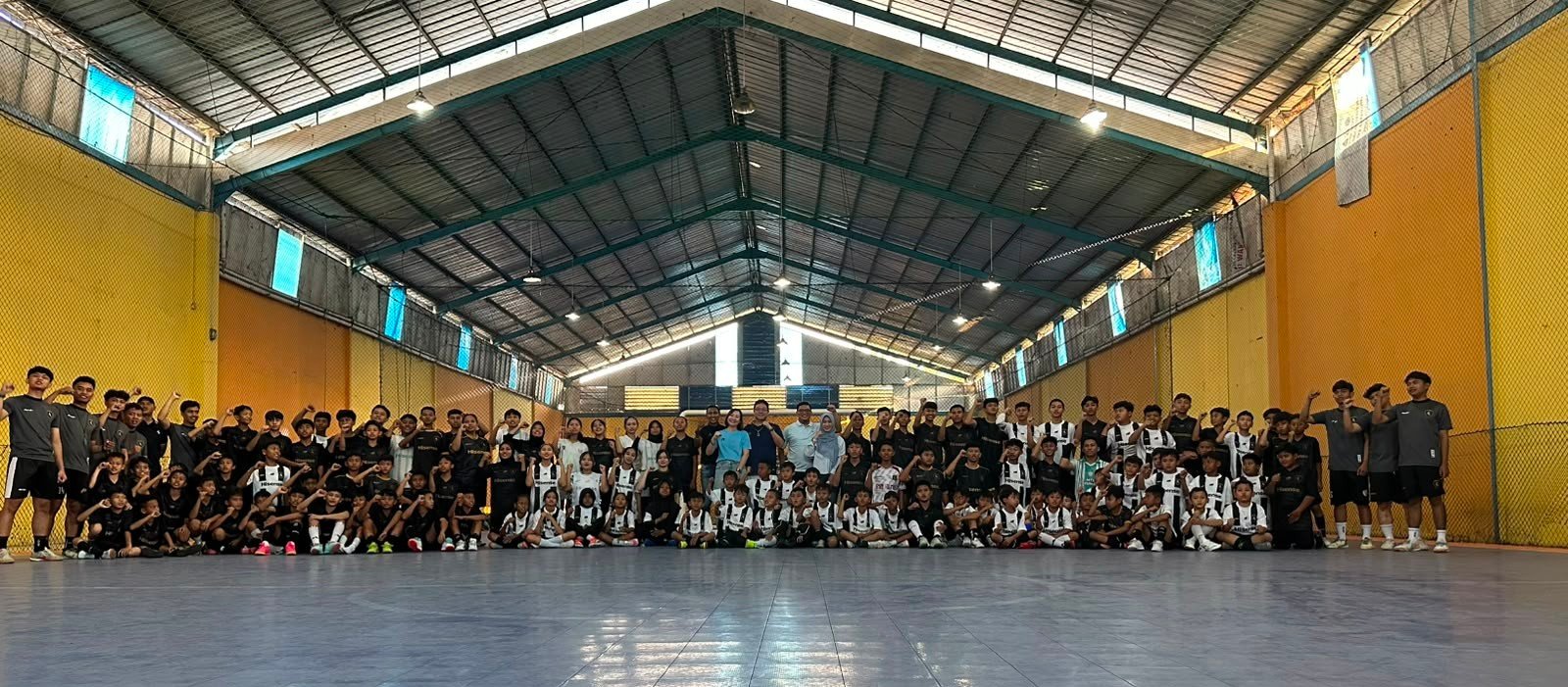 Kolaborasi Proton FC dan IMANE Thailand: Dorong Pengembangan Ekosistem Futsal Jabar Hingga Level Internasional Kolaborasi Proton FC dan IMANE Thailand: Dorong Pengembangan Ekosistem Futsal Jabar Hingga Level Internasional