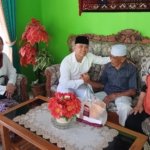 HUT ke-81 RI: Camat Darma Jenguk Dua Veteran Pejuang Kemerdekaan di Desa Darma