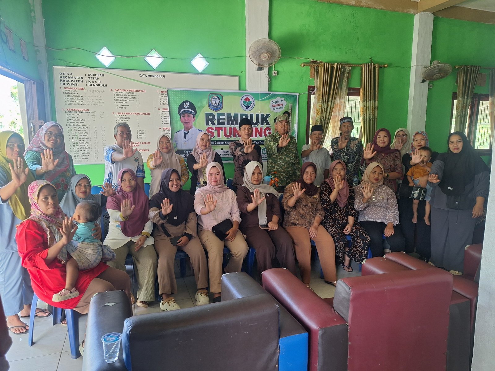 Pemdes Cucupan Gelar Rembuk Stunting, Teken Komitmen Cegah Stunting di Desa Pemdes Cucupan Gelar Rembuk Stunting, Teken Komitmen Cegah Stunting di Desa