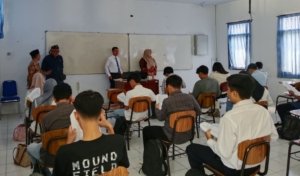 300 Lebih Camaba “UNIKU” Ikuti Tes Gelombang ke 2
