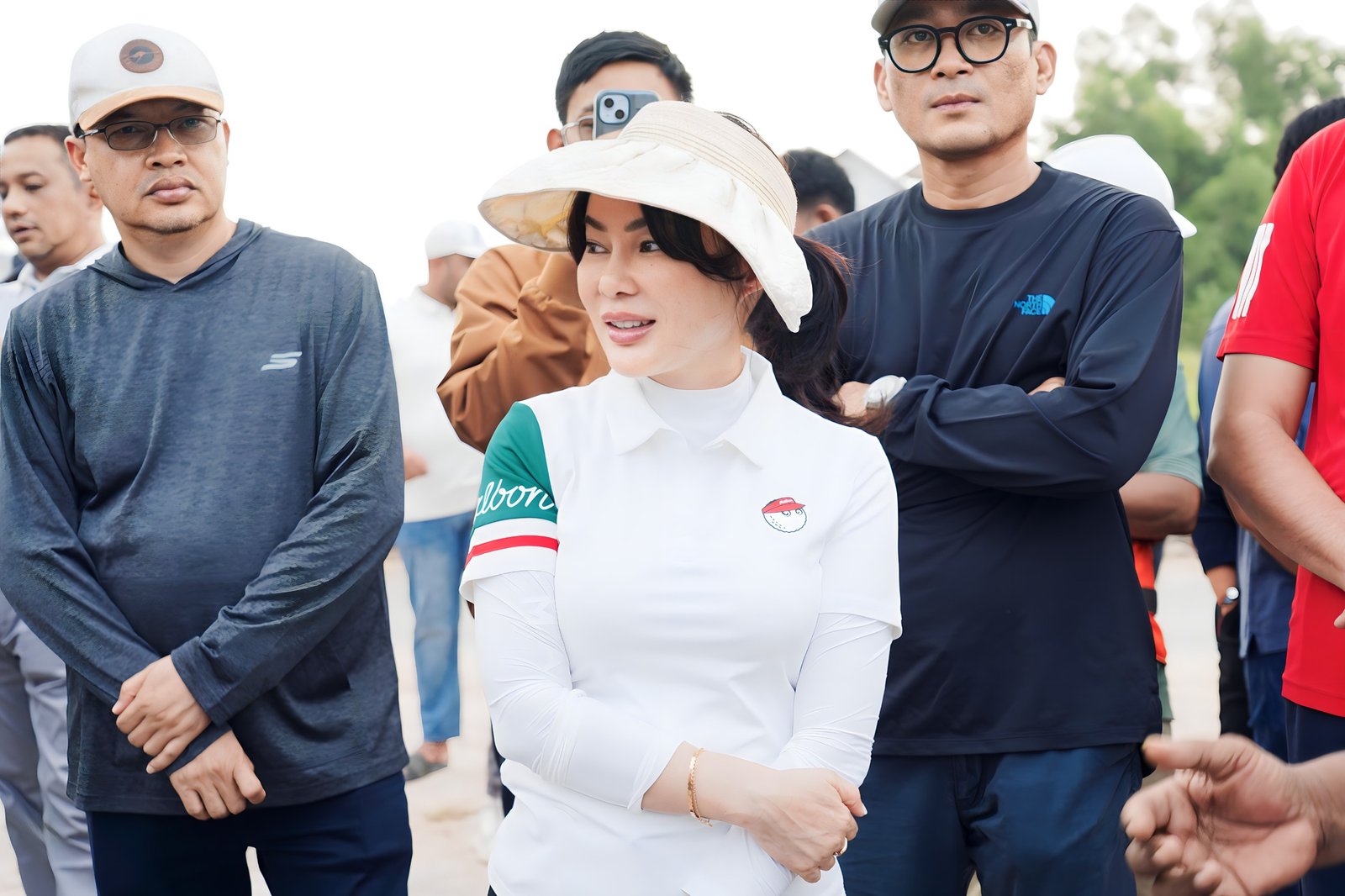 29 Titik Banjir di Batam Telah Ditangani, Li Claudia Pastikan Infrastruktur Terus Dibenahi 29 Titik Banjir di Batam Telah Ditangani, Li Claudia Pastikan Infrastruktur Terus Dibenahi