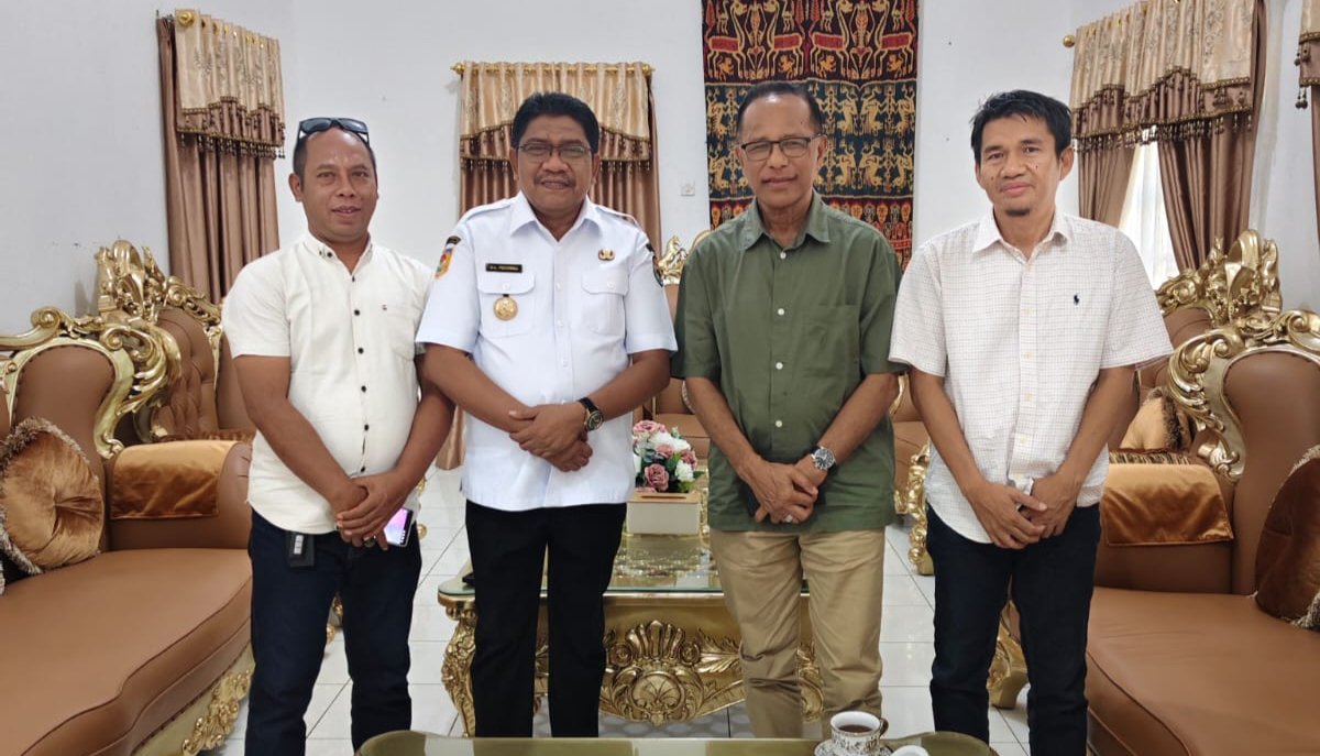 Usman Husin dan Bupati Sumba Timur Bahas Penguatan Pertanian, Alsintan hingga Pupuk Jadi Perhatian Usman Husin dan Bupati Sumba Timur Bahas Penguatan Pertanian, Alsintan hingga Pupuk Jadi Perhatian