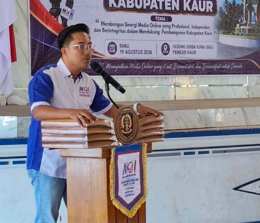 Resmi Dilantik, Bupati Gusril Dorong DPD MOI Kaur Jadi Organisasi yang Menaungi Media Profesional Resmi Dilantik, Bupati Gusril Dorong DPD MOI Kaur Jadi Organisasi yang Menaungi Media Profesional