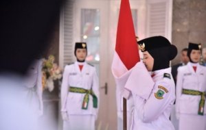 Bupati Dian Kukuhkan Anggota Paskibraka Kabupaten Kuningan Tahun 2026