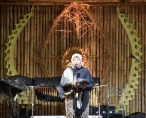 Menjaga Akar Budaya di Era Modern, Wabup Kuningan Apresiasi Puncak Hibar Budaya ke-6 Saung Kopi Hawwu