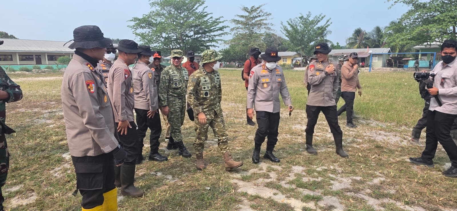 Kodam XIX/Tuanku Tambusai Perkuat Respons Karhutla, Pangdam dan Kapolda Riau Tinjau Seberida Kodam XIX/Tuanku Tambusai Perkuat Respons Karhutla, Pangdam dan Kapolda Riau Tinjau Seberida