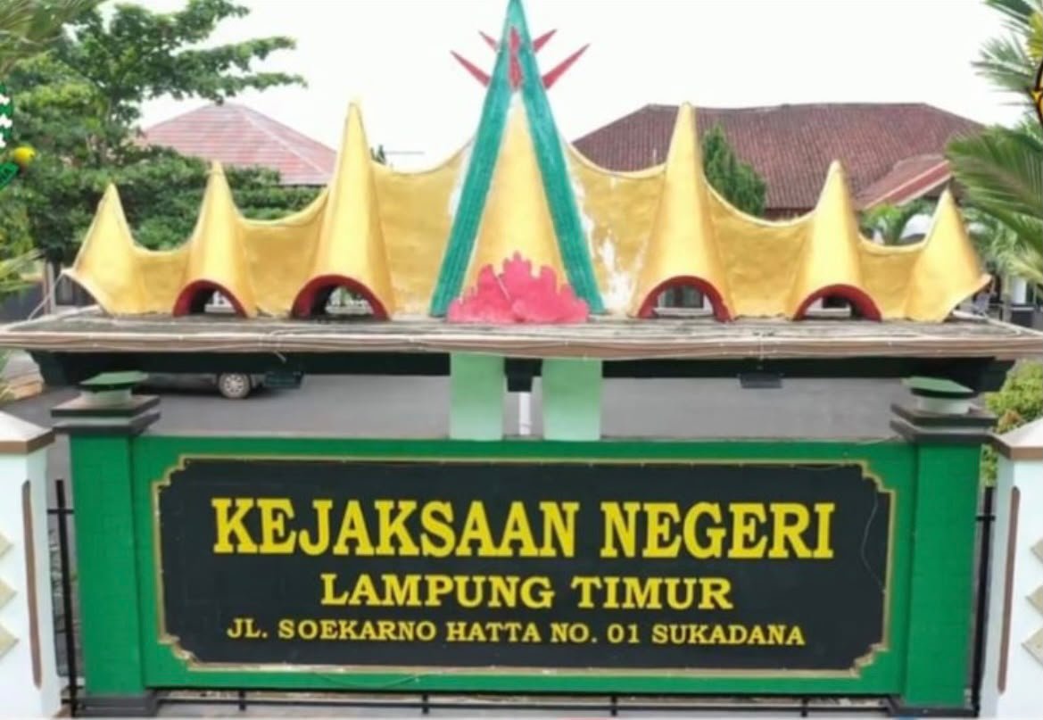 Kejari Lampung Timur Periksa Sejumlah Pihak: Pengusutan Dugaan Korupsi Proyek Sapi Dinas Perikanan dan Peternakan Kejari Lampung Timur Periksa Sejumlah Pihak: Pengusutan Dugaan Korupsi Proyek Sapi Dinas Perikanan dan Peternakan