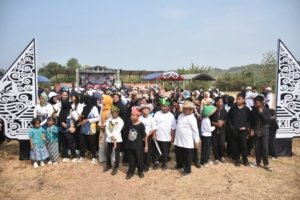 Gelaran Nyimas Lenggangherang Jilid 5 Dibuka, Bupati Dian Tegaskan Pentingnya Merawat Budaya dan Kebersamaan