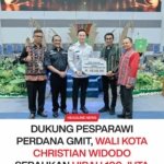 Dukung Pesparawi Perdana GMIT, Wali Kota Christian Widodo Serahkan Hibah 100 Juta