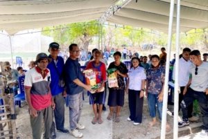 92 Kelompok Tani di Rote Barat Daya Terima 15 Ton Benih Jagung Aspirasi Usman Husin