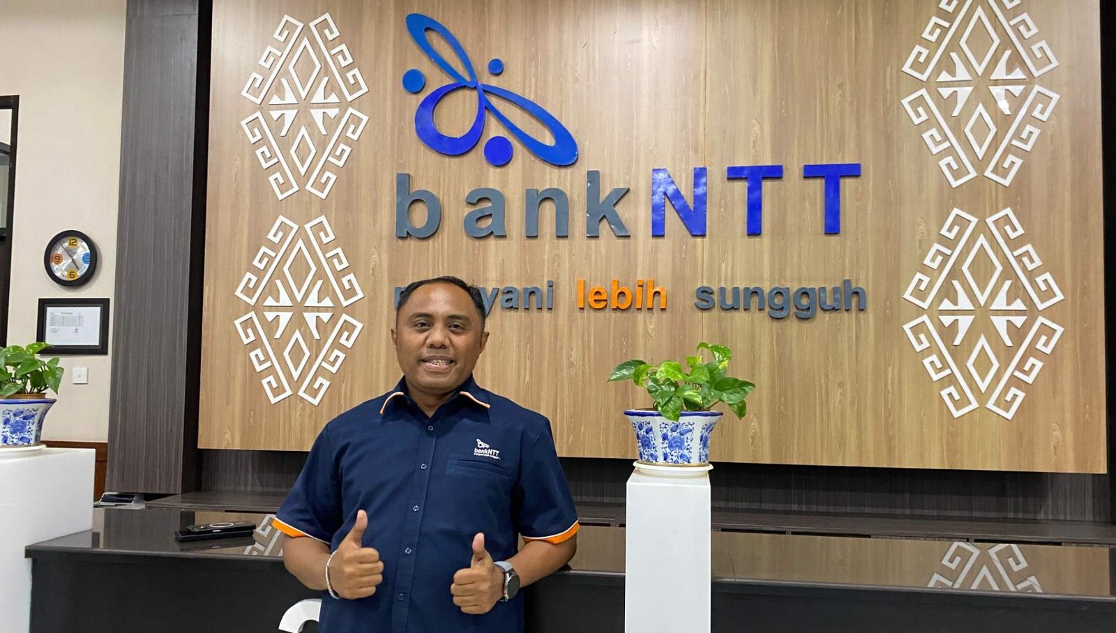 Tak Berhenti di Rekor MURI, Bank NTT Cabang Rote Ndao Terus Genjot SimPel Tak Berhenti di Rekor MURI, Bank NTT Cabang Rote Ndao Terus Genjot SimPel