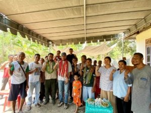 Terima Traktor dari Usman Husin, Petani Desa Tupan: Ini Baru Pertama Kali Kami Dapat Bantuan