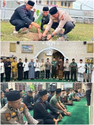 Brimob Polda Riau Dukung Program Polda Riau melalui Sholat Subuh Berjamaah