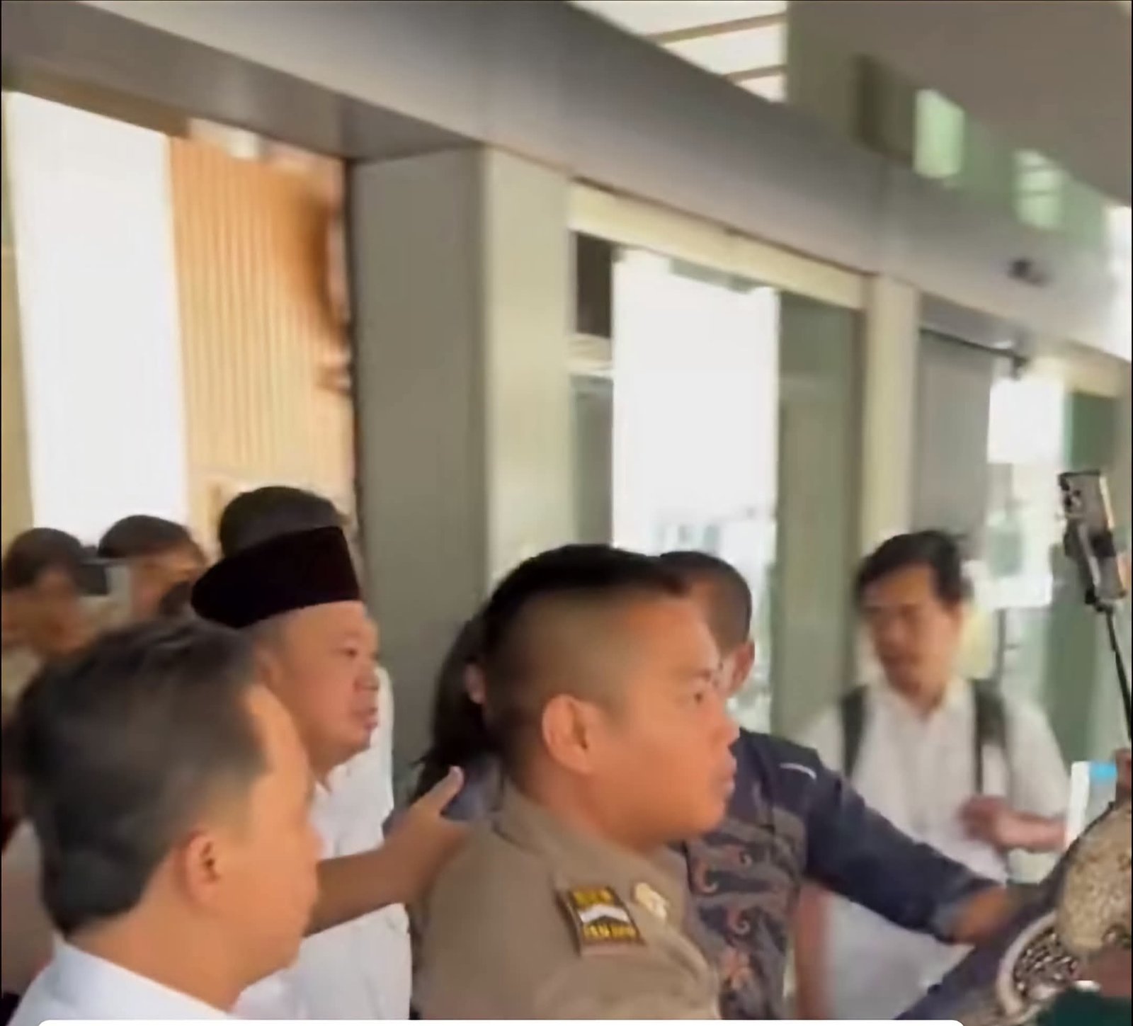 KPK Jemput Paksa Menteri ATR/BPN Nusron Wahid KPK Jemput Paksa Menteri ATR/BPN Nusron Wahid